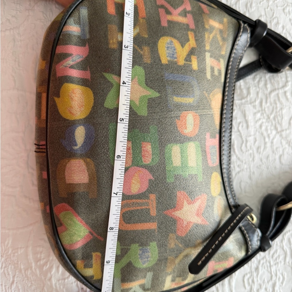 Dooney & Bourke Black rainbow Graffiti Print Shoulder Bag - Picture 4 of 9